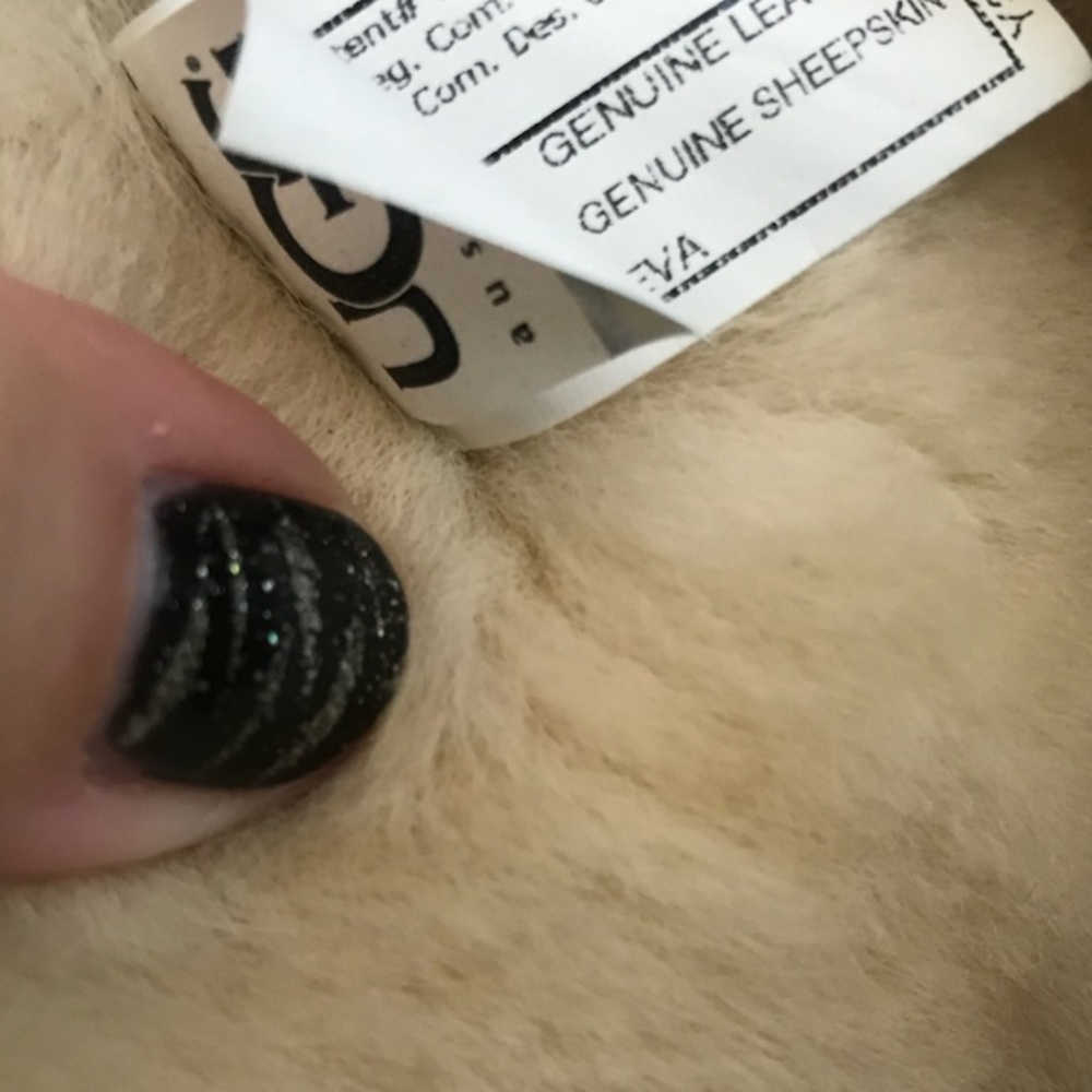 Ugh boots worn once
